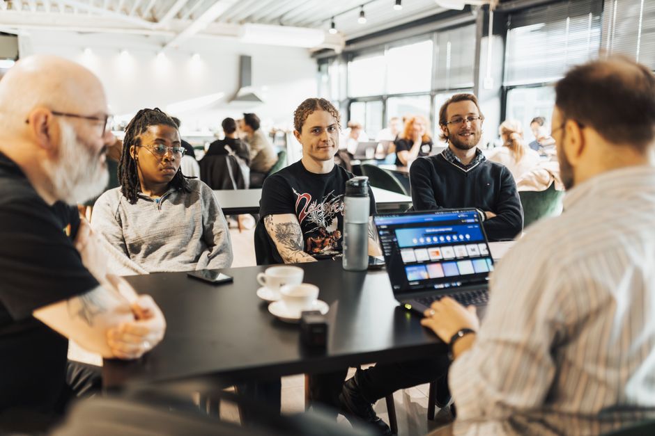 Подготовка к собеседованиям и карьерная поддержка в Pro Academy UG